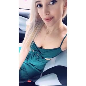 Meet your Posher, Nicolette
